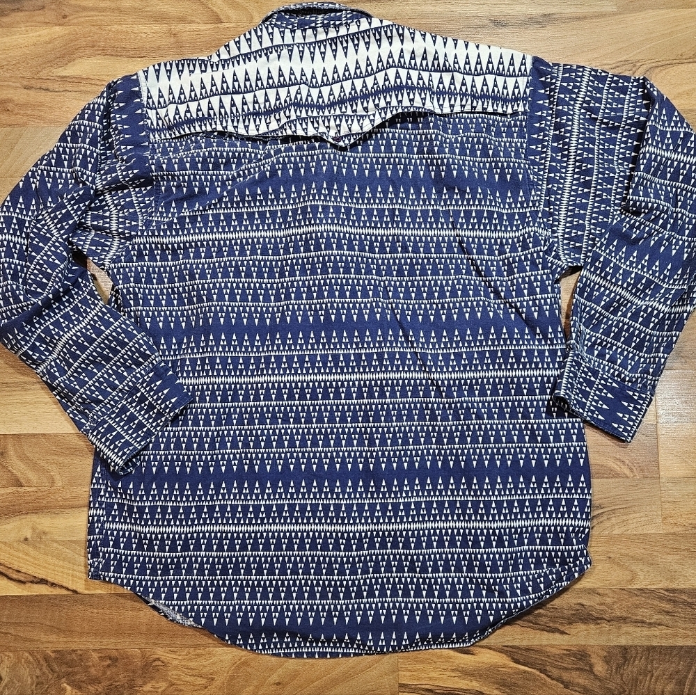 Wrangler XL Western Aztec Print Shirt Blue Geometric Button Front - Picture 6 of 6